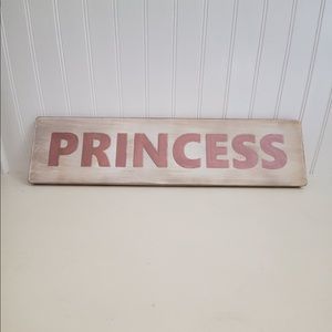 Princess sign